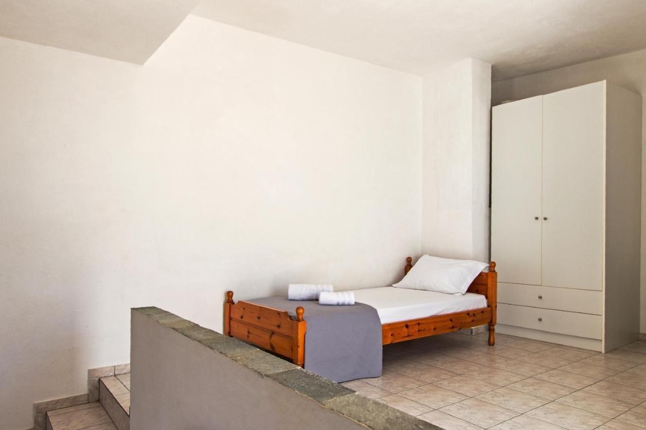 Perigiali Rooms Agali ภายนอก รูปภาพ