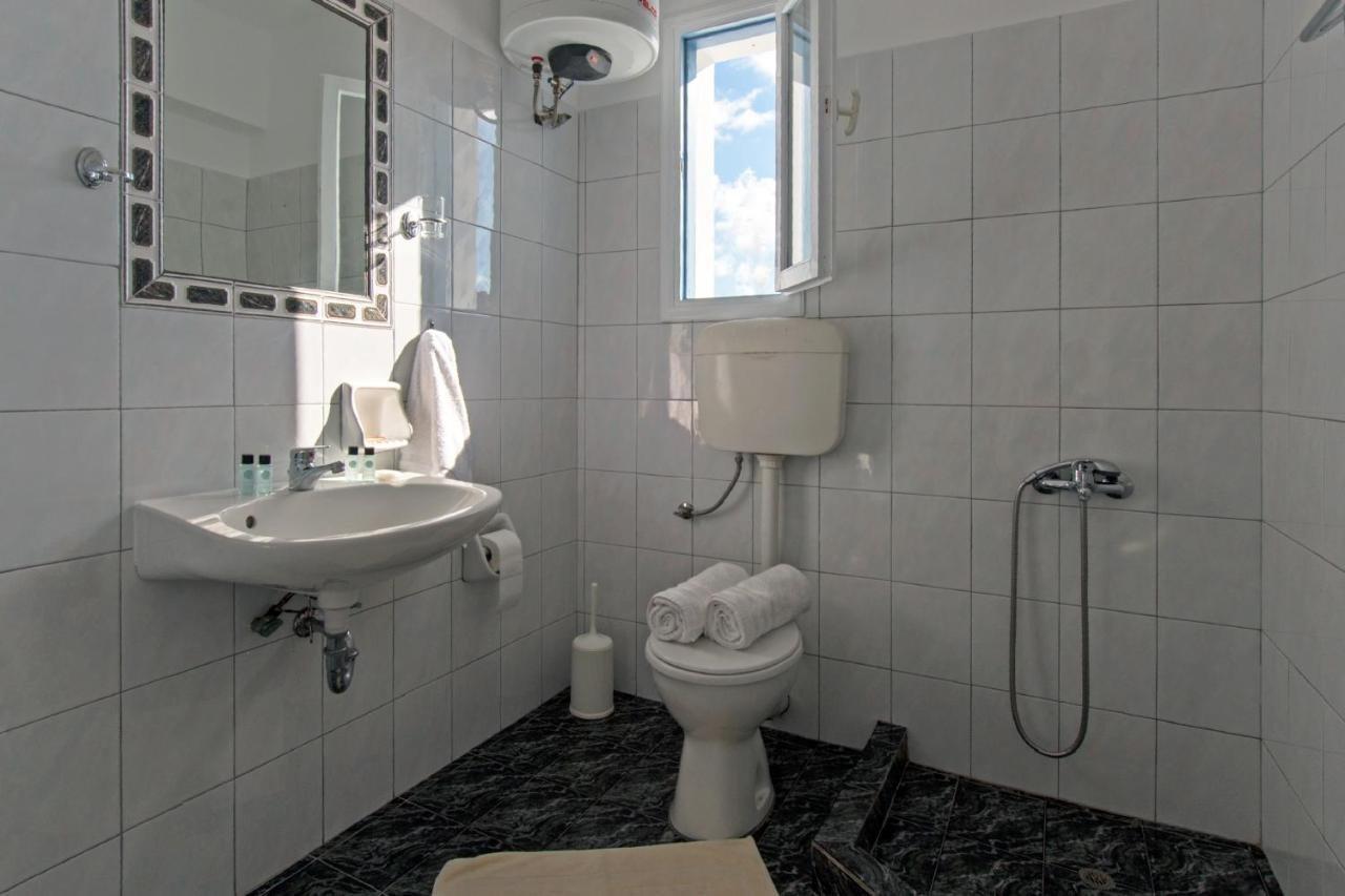 Perigiali Rooms Agali ภายนอก รูปภาพ