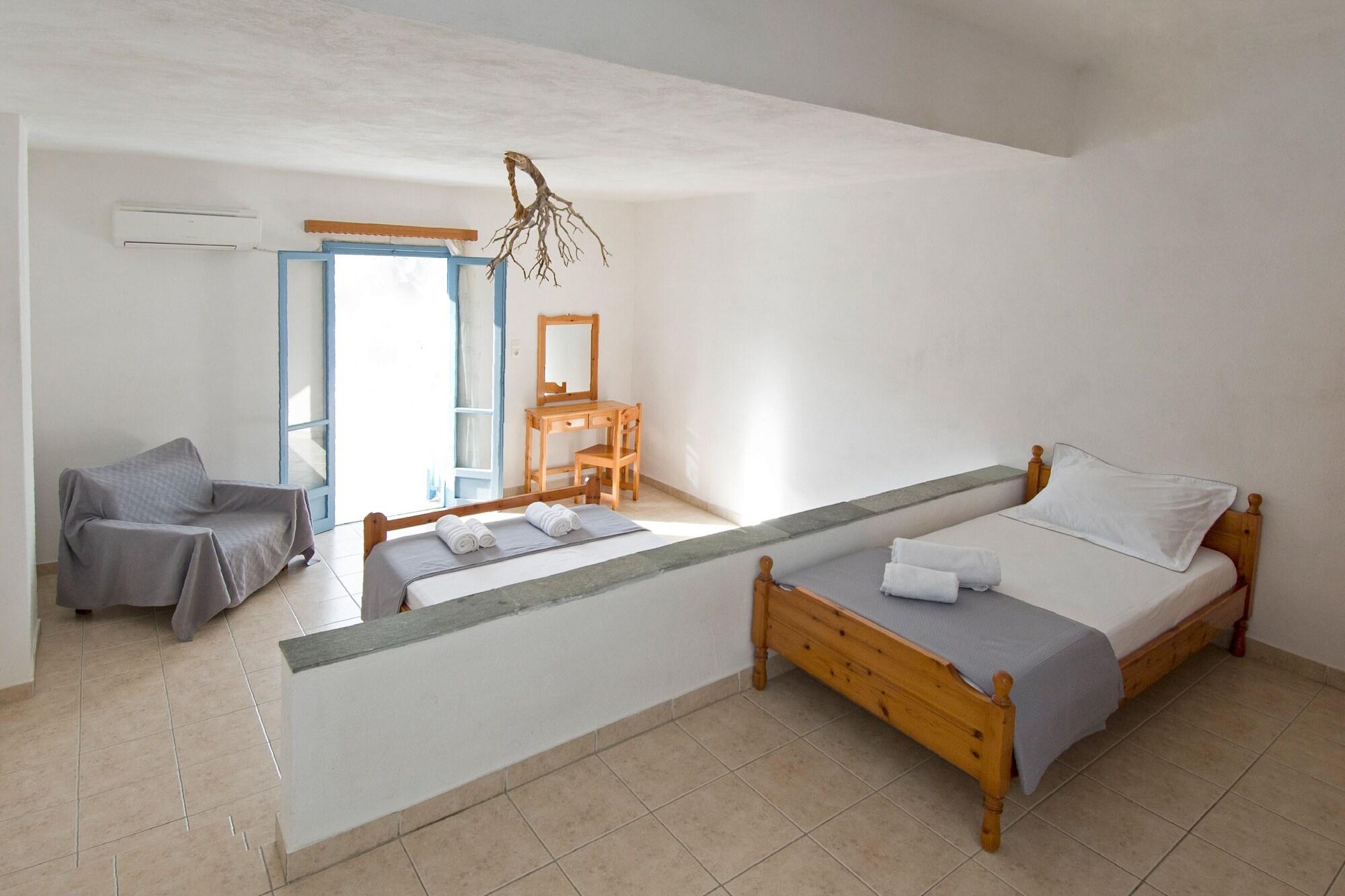 Perigiali Rooms Agali ภายนอก รูปภาพ